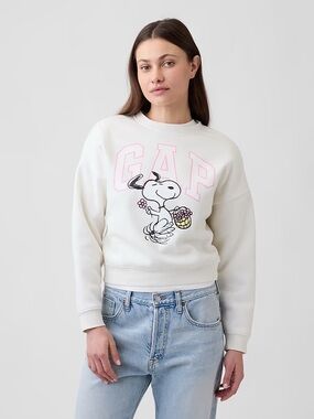GAP White Crewneck Sweatshirt with Pink Logo & Snoopy Graphic XXL